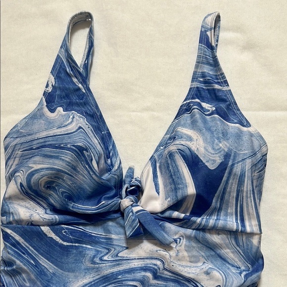 Nicole Miller Studio Swim:Blue and White Patterned Swimsuit - Picture 3 of 6